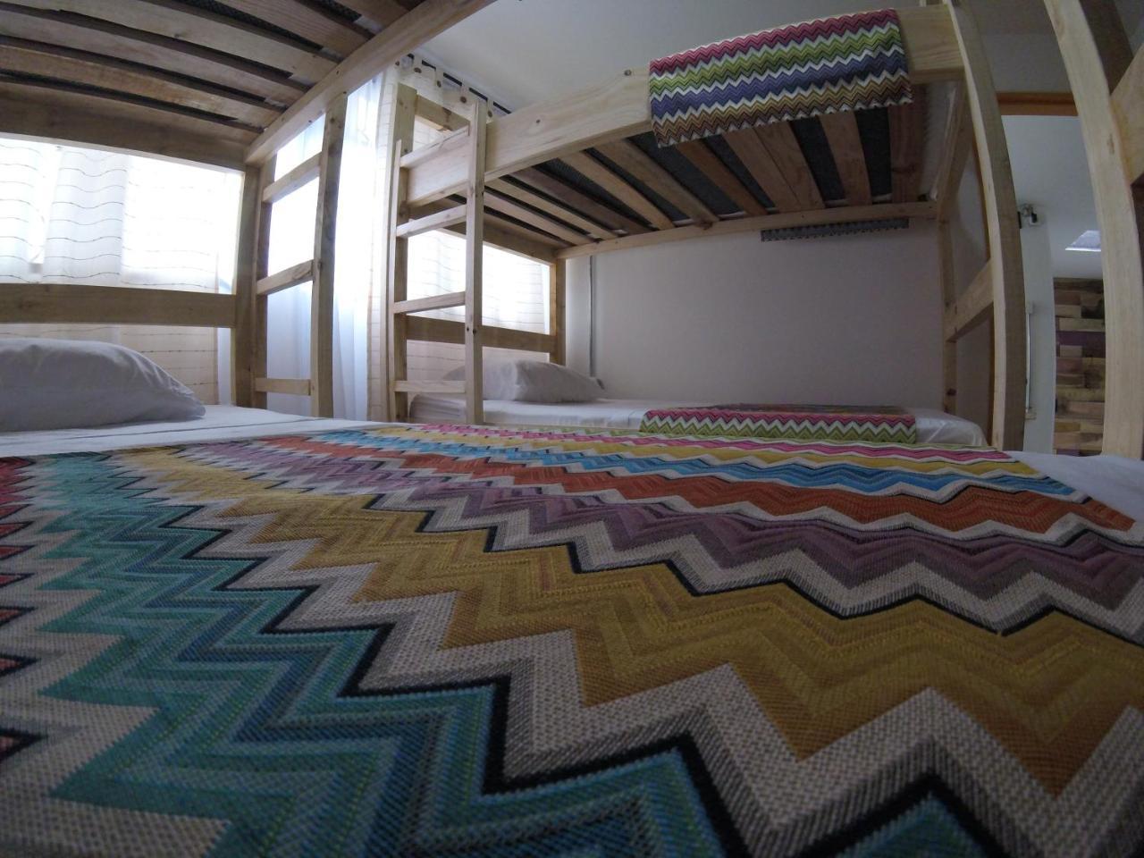 La Otra Mitad Hostel Armenia  Buitenkant foto