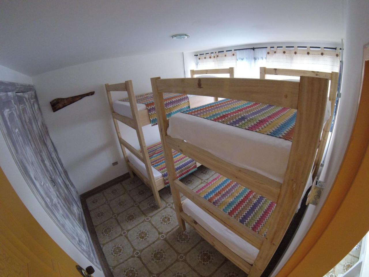 La Otra Mitad Hostel Armenia  Buitenkant foto